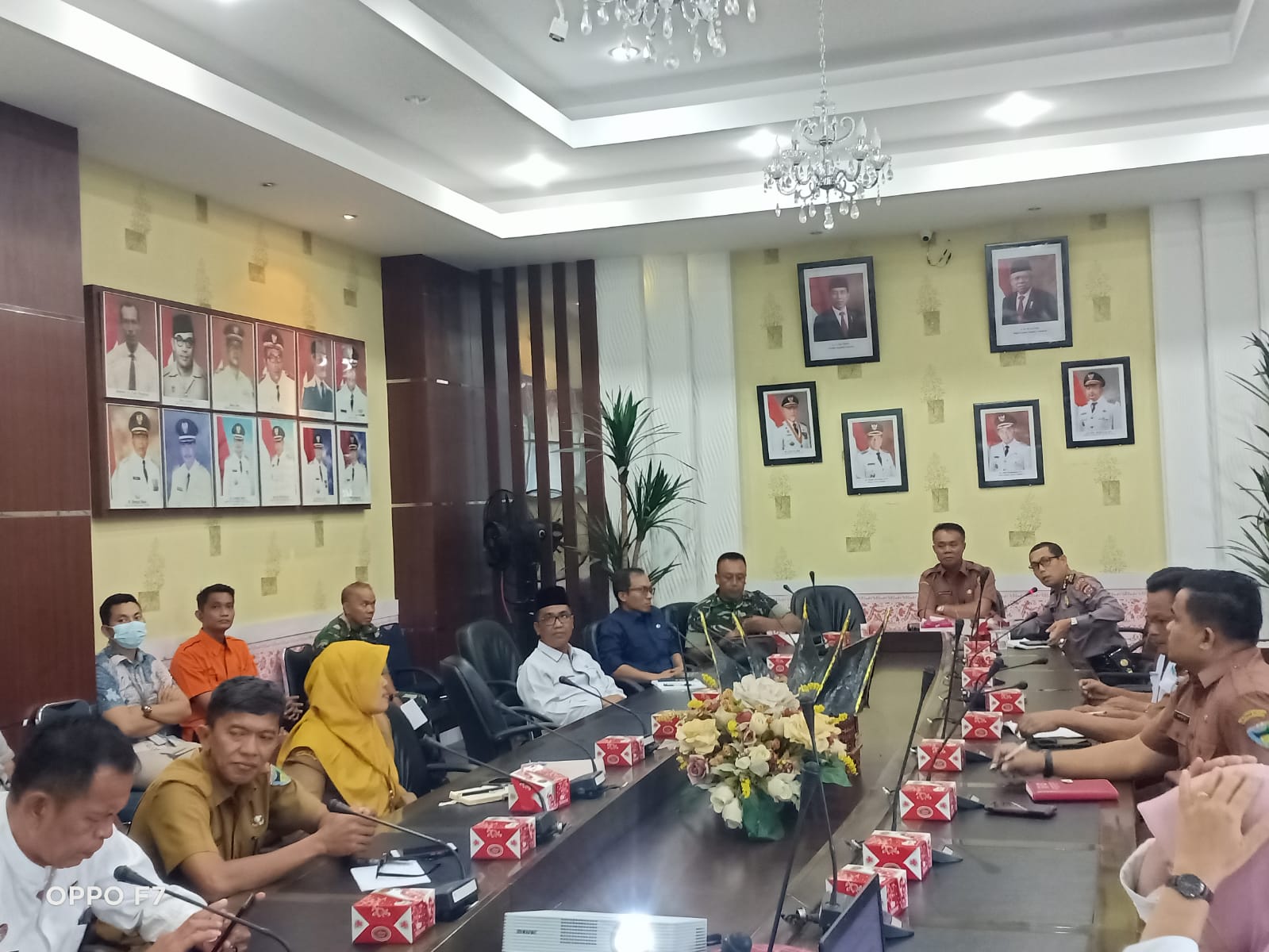 BADAN KESATUAN BANGSA DAN POLITIK MELAKUKAN RAPAT PERSIAPAN PELAKSANAAN HUT RI Ke - 77 