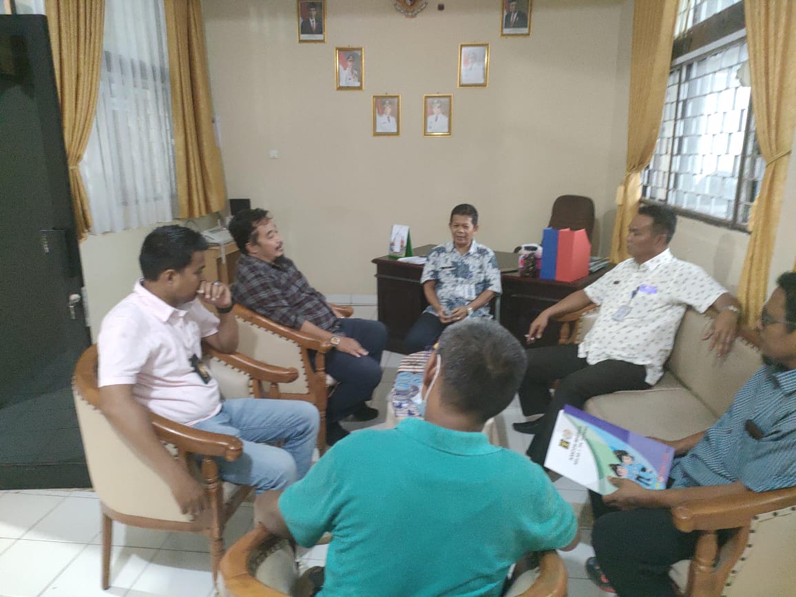 BADAN KESBANGPOL PESSEL MENDAPAT KUNJUNGAN DARI NINIAK MAMAK PUNGGASAN